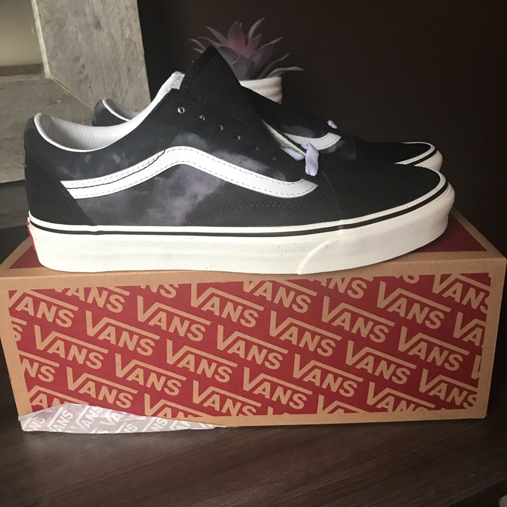 New tie dye vans old skool!!